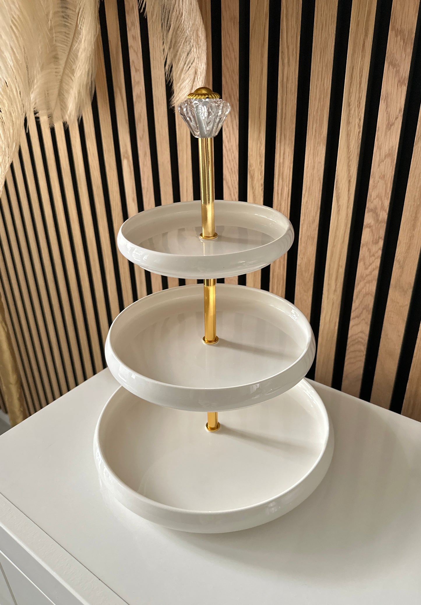 Chubby Porzellan Etagere weiß/Gold 3-Stöckig