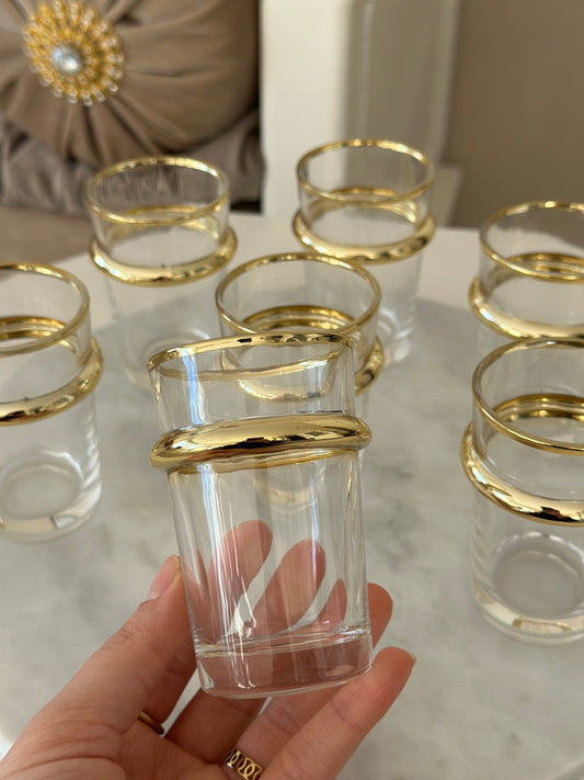 Marokkanische Teegläser mit goldenem Rand