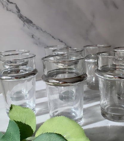 Marokkanische Teegläser mit silbernem Rand